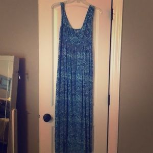 Flowery blue maxi dress